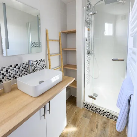 Apartment Grand Avec Balcon Hyper - Centre
