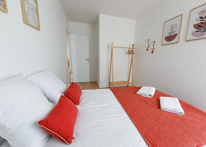 Grand Avec Balcon Hyper - Centre * Tarbes