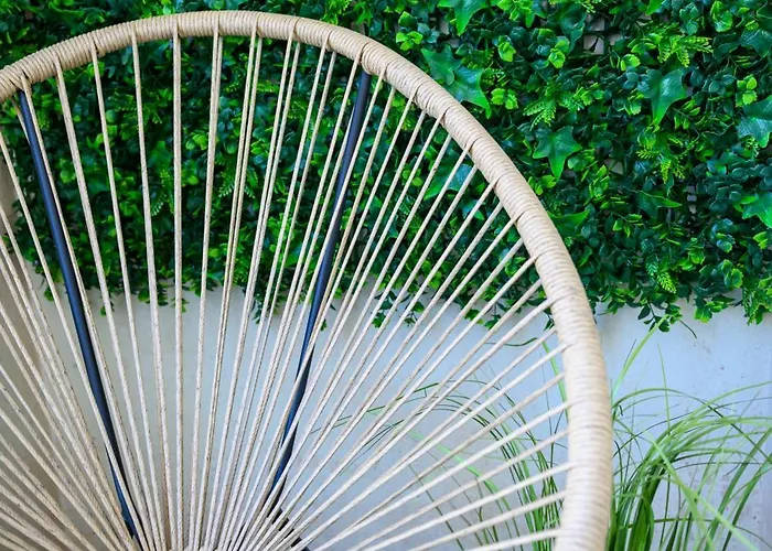 Grand Avec Balcon Hyper - Centre *